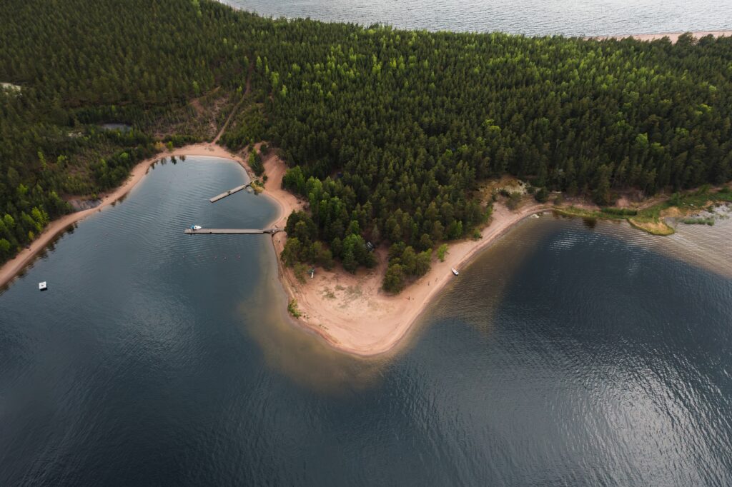 Lehmäsaari Kotkassa kesallä, ilmakuva