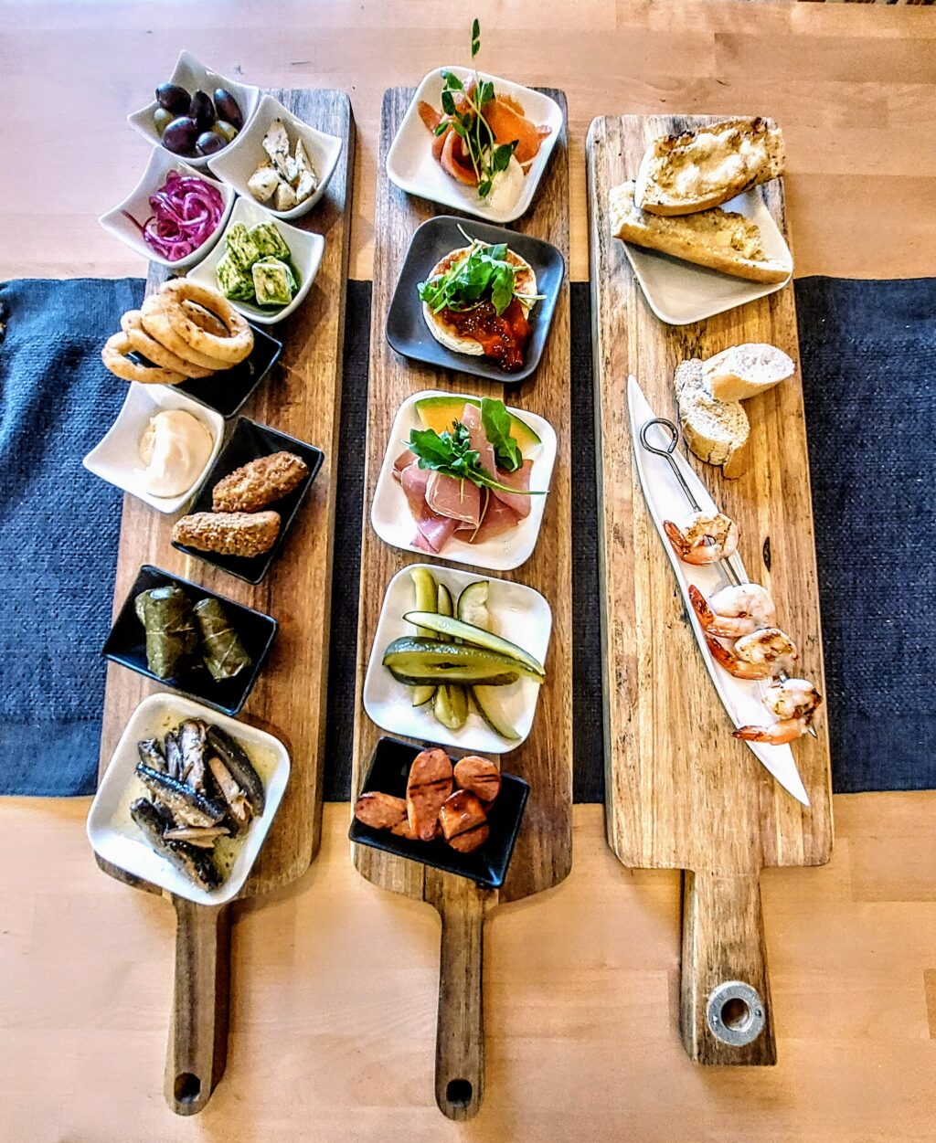 Ravintola mon ami tarjoilee ala cartea